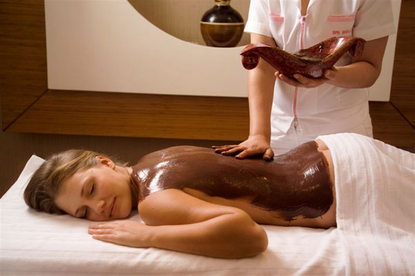 http://psiconeuroacupuntura.com/wp-content/uploads/2012/01/masaje-chocolate.jpg